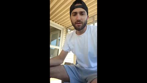 Snapshot of mrbwc301 chatting on May 5, 3:09 pm mrbwc301 online show from May 5, 3:09 pm