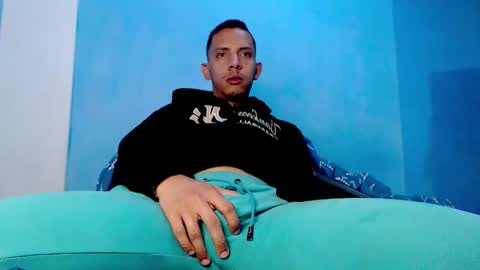 Christtofer online show from January 12, 1:16 pm