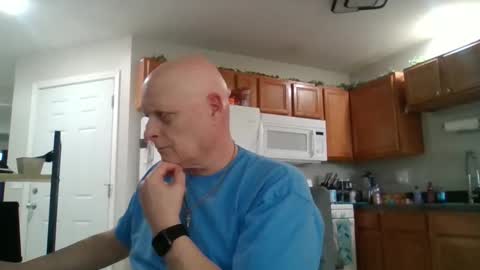 Snapshot of mrclean_55 chatting on April 27, 7:01 pm MrClean55 online show from April 27, 7:01 pm