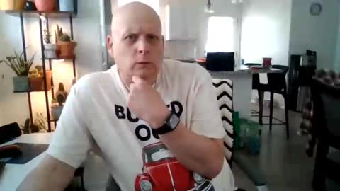 Snapshot of mrclean_55 chatting on June 15, 7:27 pm MrClean55 online show from June 15, 7:27 pm