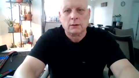 Snapshot of mrclean_55 chatting on July 24, 3:43 pm MrClean55 online show from July 24, 3:43 pm