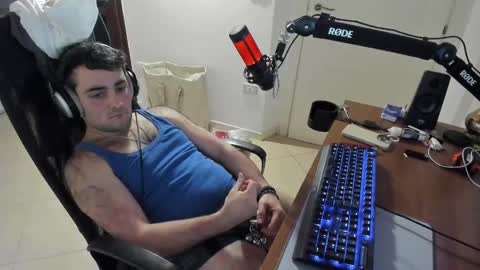 Snapshot of mrclean_97 chatting on March 12, 4:02 pm GoodBoy online show from March 12, 4:02 pm