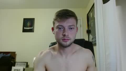 Snapshot of mrcoolguy68 chatting on December 4, 2:26 pm mrcoolguy68 online show from December 4, 2:26 pm