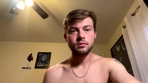 Snapshot of mrcoolguy68 chatting on November 3, 3:24 pm mrcoolguy68 online show from November 3, 3:24 pm