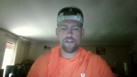 Snapshot of mrcumfixit chatting on June 25, 9:30 pm mrcumfixit online show from June 25, 9:30 pm