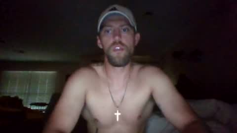 Snapshot of mrcumfixit chatting on July 18, 8:12 pm mrcumfixit online show from July 18, 8:12 pm
