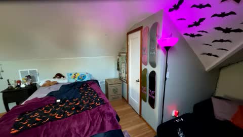 mrfanceypants online show from November 17, 10:04 pm