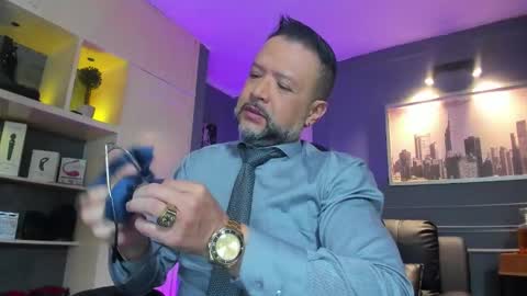 Snapshot of mrfrank_tattoo chatting on February 20, 11:22 am MrFrank. online show from February 20, 11:22 am