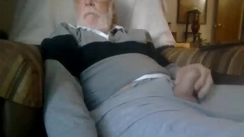 mrhollar online show from January 16, 1:04 pm