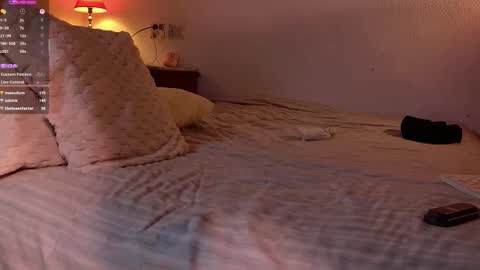 Juan online show from November 6, 7:04 pm