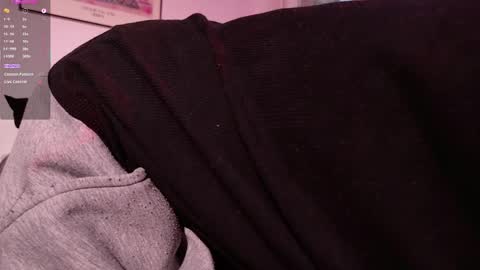 Juan online show from April 8, 6:30 pm