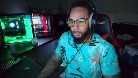 Snapshot of mrjacksonsplayroom chatting on February 8, 4:16 am X TeamTJackson tnacamgirls online show from February 8, 4:16 am