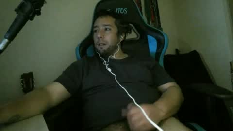 Snapshot of mrlilnice chatting on June 20, 7:00 am mrlilnice online show from June 20, 7:00 am