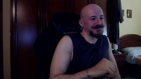 Antony online show from November 19, 6:19 pm