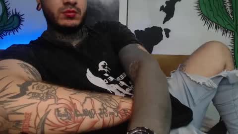 Snapshot of mrmanny__ chatting on December 14, 3:58 pm mrmanny__ online show from December 14, 3:58 pm