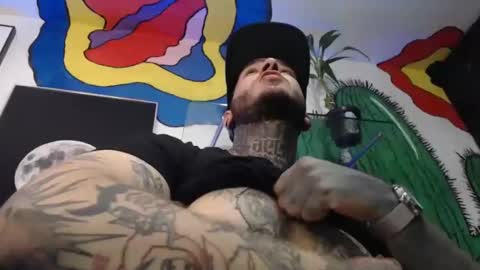 Snapshot of mrmanny__ chatting on February 24, 8:49 am mrmanny__ online show from February 24, 8:49 am