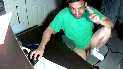 Snapshot of mrmarcxxcam chatting on June 14, 3:41 am MrMarc online show from June 14, 3:41 am