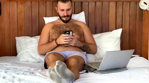 Max online show from July 24, 5:49 am