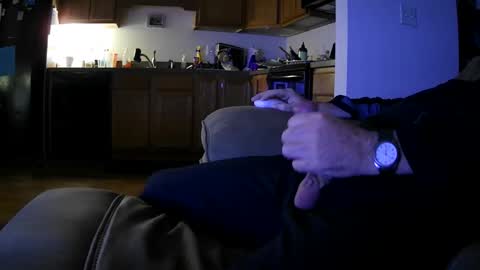 Snapshot of mrmonte88 chatting on November 18, 8:52 am mrmonte88 online show from November 18, 8:52 am