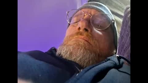 mrnmrsfucks4u online show from April 30, 8:57 pm