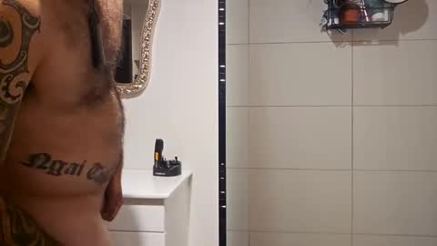 mrnymphoxo online show from April 2, 6:33 am