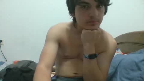 Snapshot of mrpine504 chatting on February 8, 3:15 pm mrpine504 online show from February 8, 3:15 pm