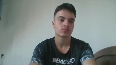 Snapshot of mrpine504 chatting on February 16, 4:08 am mrpine504 online show from February 16, 4:08 am