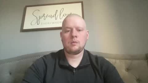Snapshot of mrrickdickulous chatting on April 20, 4:32 pm mrrickdickulous online show from April 20, 4:32 pm
