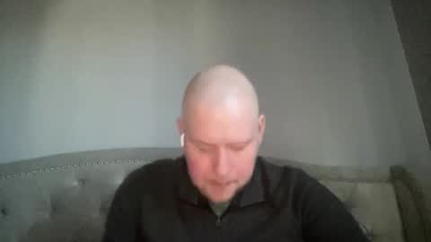 Snapshot of mrrickdickulous chatting on May 14, 3:52 pm mrrickdickulous online show from May 14, 3:52 pm