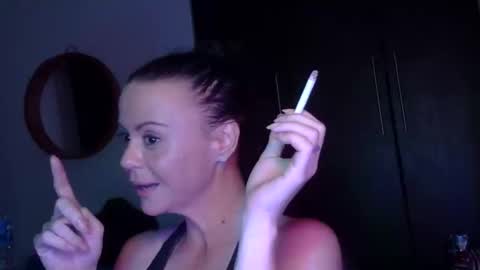 mrs_bunny_swing online show from May 6, 7:19 pm