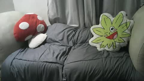 Snapshot of mrsblacknmrwhite chatting on October 7, 3:14 am mrsblacknmrwhite online show from October 7, 3:14 am