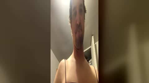Snapshot of mrsissy812575 chatting on June 12, 8:41 pm mrsissy812575 online show from June 12, 8:41 pm