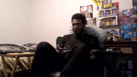 Snapshot of mrsoonicexrated chatting on October 17, 5:32 am mrsoonicexrated online show from October 17, 5:32 am