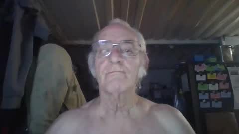 Snapshot of mrsubman chatting on March 28, 6:13 am Chuck online show from March 28, 6:13 am