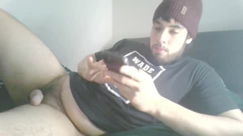 Snapshot of mrthickumss chatting on January 16, 6:50 am youngshyathlete online show from January 16, 6:50 am