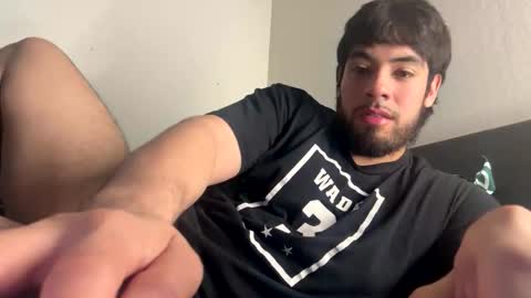 Snapshot of mrthickumss chatting on January 16, 7:40 pm youngshyathlete online show from January 16, 7:40 pm