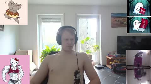 Snapshot of mrzaasch chatting on April 20, 12:41 pm Sascha online show from April 20, 12:41 pm