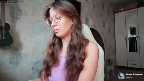 Allison online show from March 12, 10:54 am