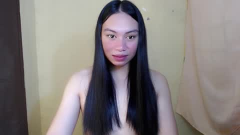 Snapshot of ms_bellaxoxo chatting on April 25, 6:05 am Bella online show from April 25, 6:05 am