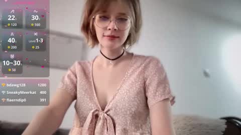 ms_christiana online show from October 12, 6:01 am