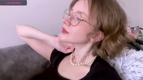 ms_christiana online show from March 13, 11:17 am
