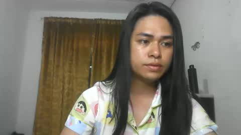Snapshot of ms_el_natural chatting on May 18, 3:57 am ms_el_natural online show from May 18, 3:57 am