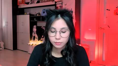 Snapshot of ms_emily_ chatting on October 27, 5:33 am ms_emily_ online show from October 27, 5:33 am