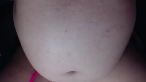 Snapshot of ms_millie11 chatting on June 11, 9:35 pm Millie online show from June 11, 9:35 pm