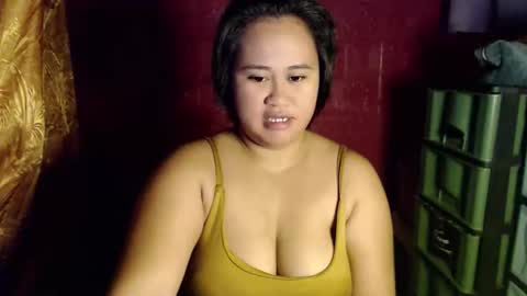 Nathalie online show from April 17, 3:15 pm