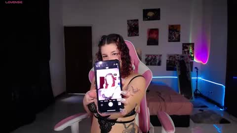 Manuela3 online show from October 19, 5:46 pm