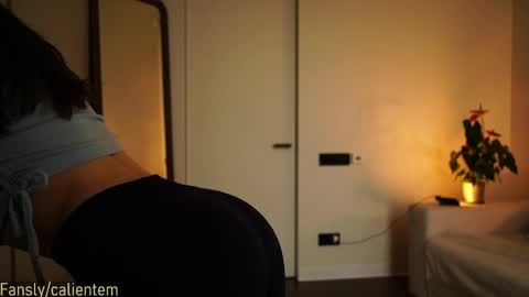 Snapshot of ms_seductive chatting on April 29, 2:43 pm Your M online show from April 29, 2:43 pm
