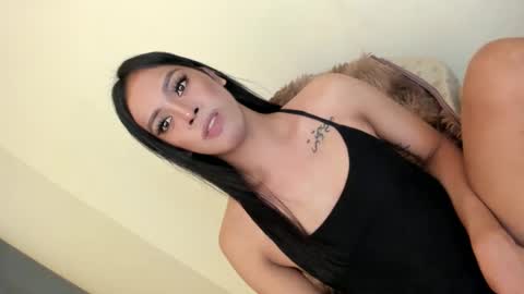 Snapshot of ms_selenaxx chatting on January 7, 4:59 pm selena online show from January 7, 4:59 pm