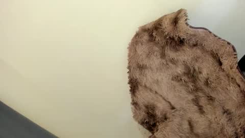 Snapshot of ms_selenaxx chatting on January 19, 10:39 am selena online show from January 19, 10:39 am