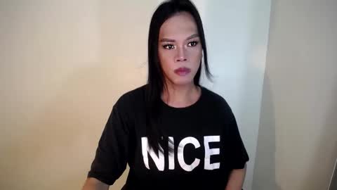 Snapshot of ms_selenaxx chatting on February 5, 11:23 am selena online show from February 5, 11:23 am